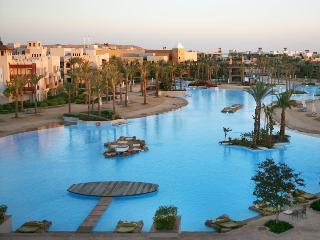Crowne Plaza Resort Sahara Sands Port Ghalib Bagian luar foto