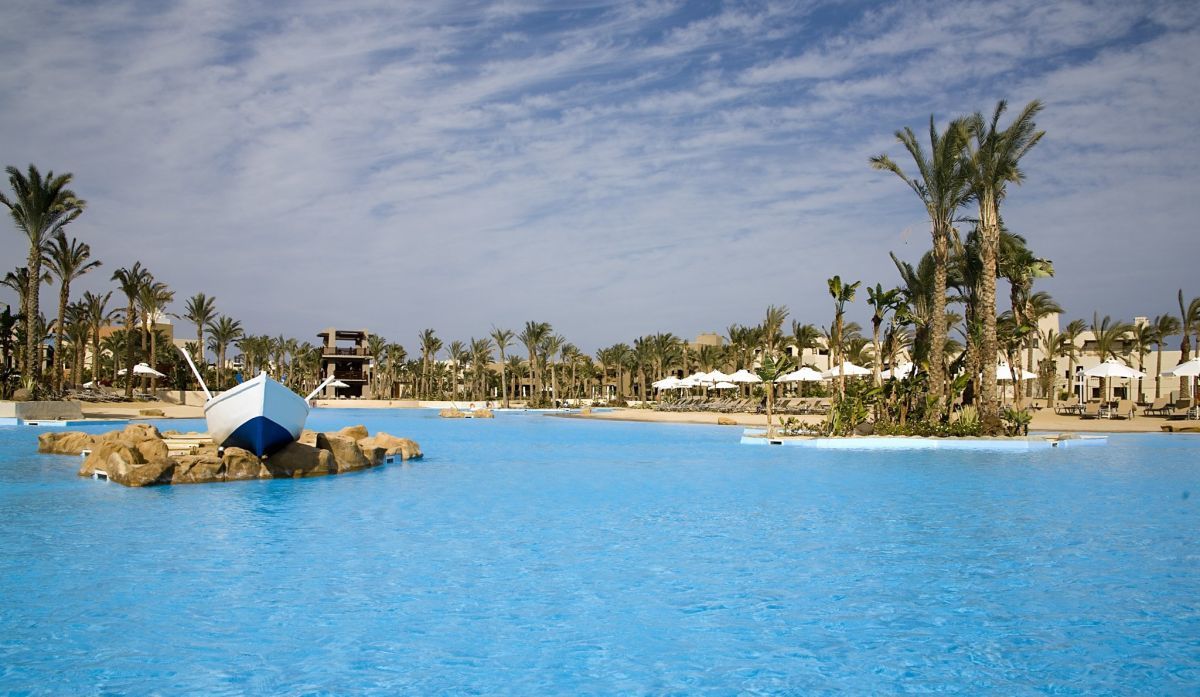 Crowne Plaza Resort Sahara Sands Port Ghalib Bagian luar foto